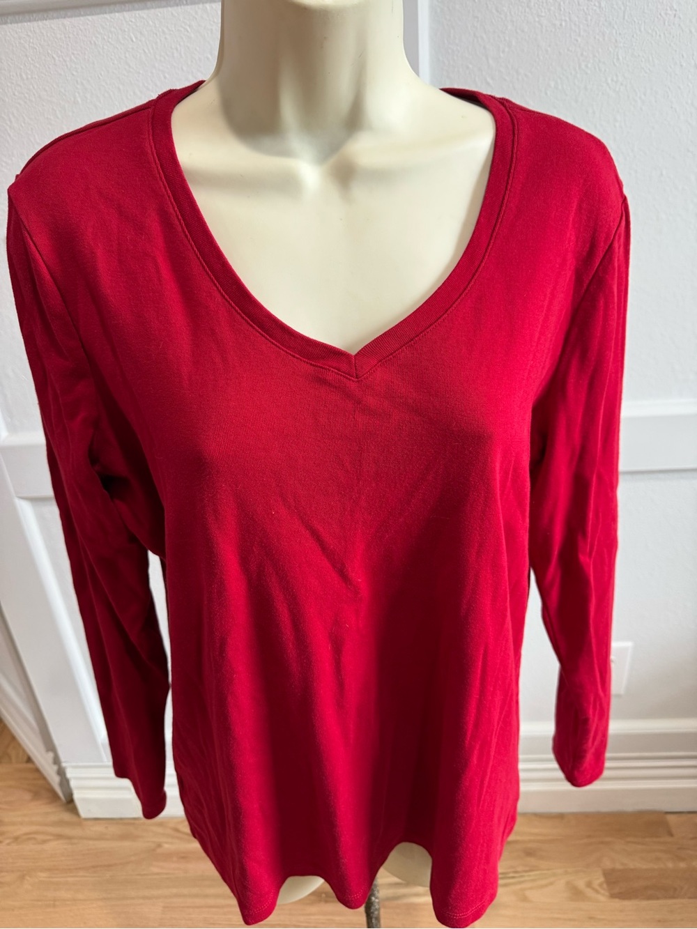 St John Bay Red Cotton Essential Tee‎ Women’s Size Large Long Sleeve